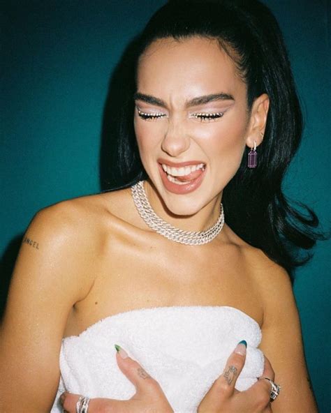 dua lipa nips